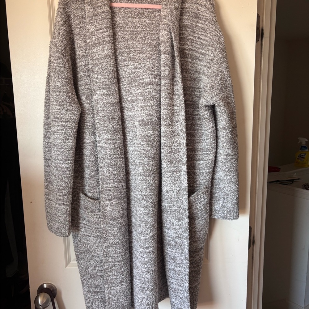BAREFOOT DREAMS: COZYCHIC® BOUCLE HOODED LONG COATIGAN